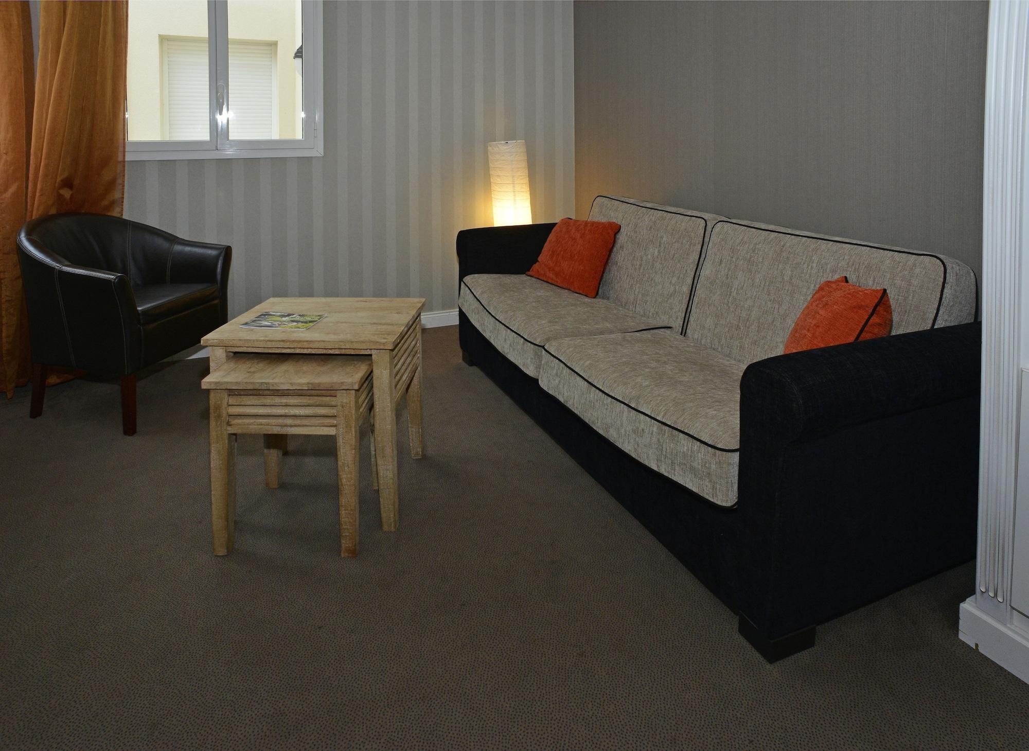 דוביל Almoria Hotel & Spa מראה חיצוני תמונה