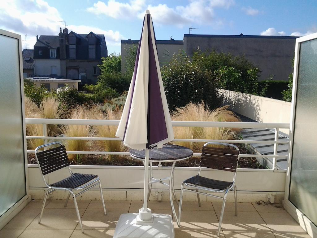 דוביל Almoria Hotel & Spa מראה חיצוני תמונה